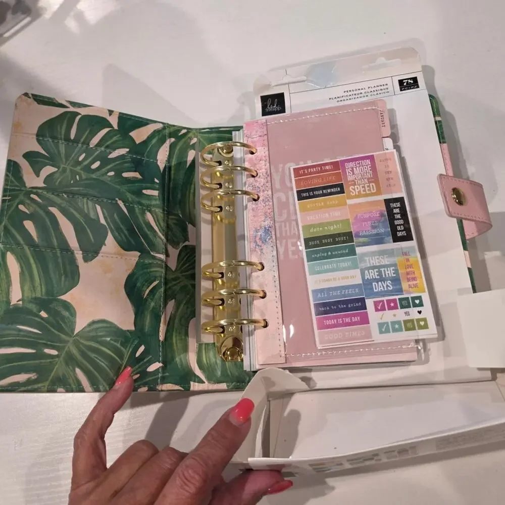 NEW Tropical Planner / Heidi Swapp/ Ring padded binder